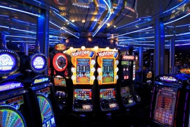 galicuan Live Dealer Tables, Streamed in Real Time